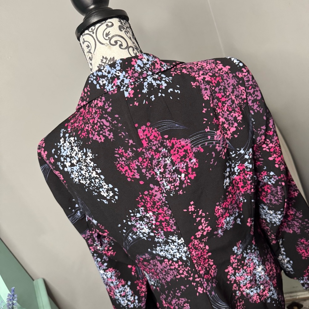 Lane Bryant The Bryant Boho Floral Crepe Blazer Suit Jacket Size 14P NWT - Picture 9 of 14